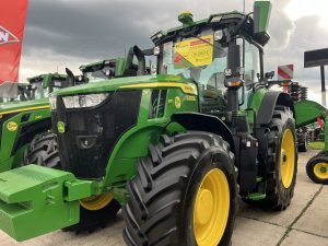 Експресната железопътна връзка Пекин-Xiong’an навлиза във фаза на тестване и въвеждане в експлоатация