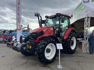 Илон Мъск коментира китайския DeepSeek на срещата на върха на WELT · TechNode