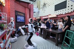 Китайският стартъп Galbot ускорява приложението за хуманоидна роботика