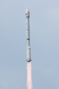 Китай успешно пуска нов тестов сателит