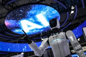 AI Plus ускорява индустриалната еволюция