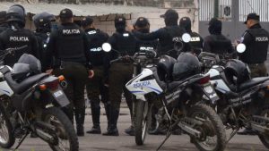 Ecuador Prison Riot напуска 14 мъртви на фона на насилието на бандата и търговията с наркотици