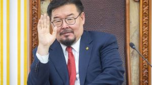 AI асистентът Yuanbao на Tencent се издига до второ място в класацията за безплатни приложения на Apple след DeepSeek · TechNode