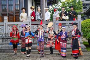 Модно шоу подчертава разнообразните етнически култури на Юнан