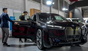 Индонезия иска допълнителни данъци от богатите, за да запълни бюджетния дефицит: „лов в зоологическата градина“