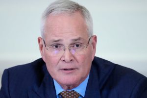 Тръмп казва, че може да държи Exxon извън Венецуела, след като главният изпълнителен директор я нарече „неинвестируема“