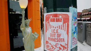 Пентагонът подготвя 1500 войници за потенциално разполагане в Минесота, казват американски служители