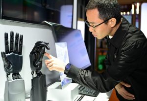 Китай увеличава финансовата подкрепа за технологични иновации: висш служител